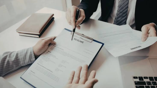 How to Add Volunteer Experience to Your Resume